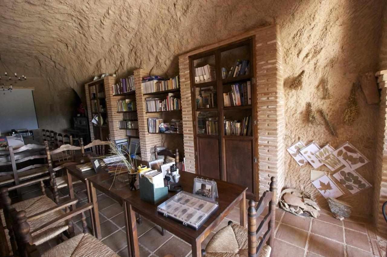 Hábitat Troglodita Almagruz Purullena Exterior foto